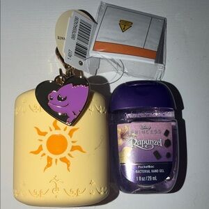 Disney Rapunzel Purple Gel with Cream Sun Keychain Holder and Purple Heart Charm